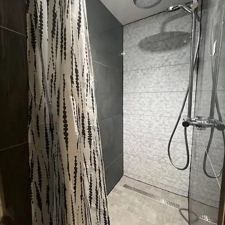 Charmant Appartement Straatsburg Buitenkant foto