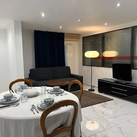 Charmant Appartement Straatsburg Buitenkant foto